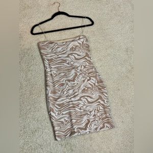 Meshki marble dress 
Size medium 
Worn once